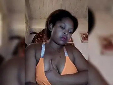 Sexygirlbiz  live sex cam