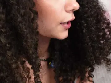 Curlysexi  live sex cam