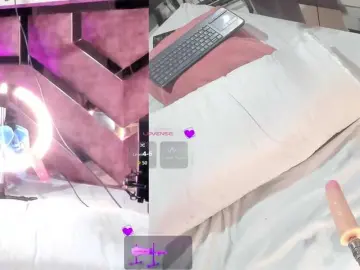 Lilimoon1  live sex cam