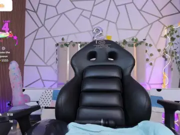 CASSE-TAY  live sex cam
