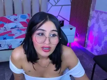 CASSE-TAY  live sex cam