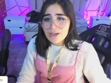 CASSE-TAY  live sex cam