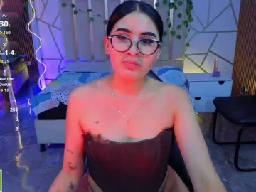 CASSE-TAY  live sex cam