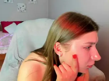 Dashechka  live sex cam