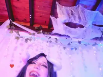 Lilith-asami  live sex cam