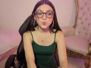 MAHYRA-TAY  live sex cam