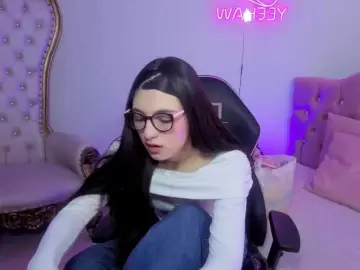 MAHYRA-TAY  live sex cam