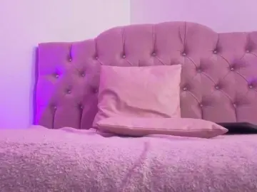 MAHYRA-TAY  live sex cam