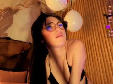 MAHYRA-TAY  live sex cam