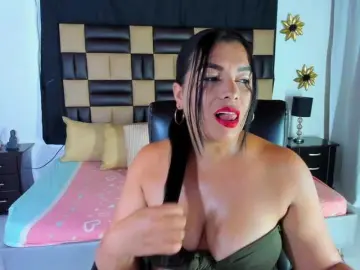 NinaGold  live sex cam