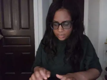 Biancadoesitright  live sex cam