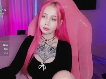 Luvsoak  live sex cam