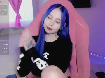 Luvsoak  live sex cam