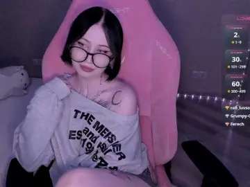 Luvsoak  live sex cam