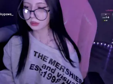 Luvsoak  live sex cam