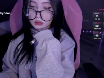 Luvsoak  live sex cam