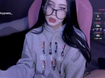 Luvsoak  live sex cam