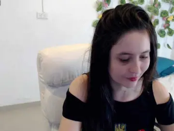 Tiffany-69  live sex cam
