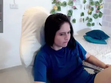 Tiffany-69  live sex cam