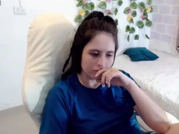 Tiffany-69  live sex cam