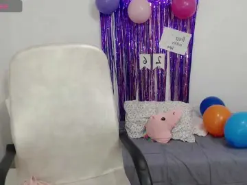 Tiffany-69  live sex cam