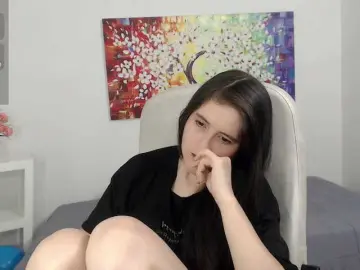 Tiffany-69  live sex cam