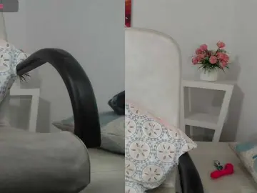 Tiffany-69  live sex cam