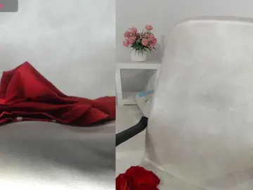 Tiffany-69  live sex cam