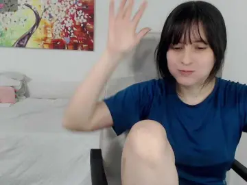 Tiffany-69  live sex cam