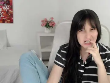 Tiffany-69  live sex cam