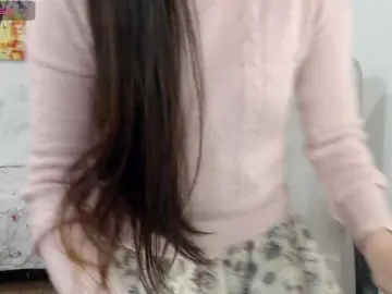 Tiffany-69  live sex cam