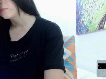 Tiffany-69  live sex cam