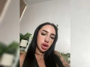 AminaVelvet  live sex cam