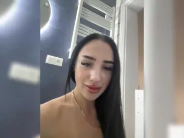 AminaVelvet  live sex cam