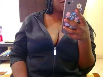 Dalia70  live sex cam