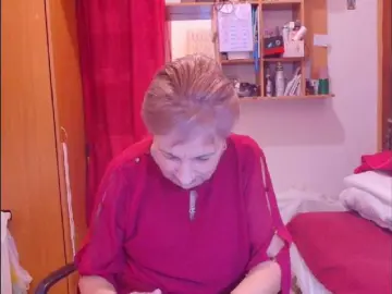 Kira9476  live sex cam