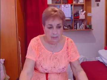 Kira9476  live sex cam