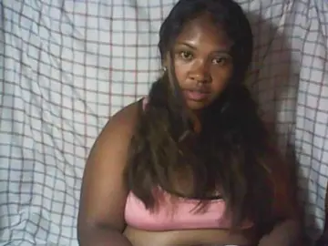 Leticiah  live sex cam