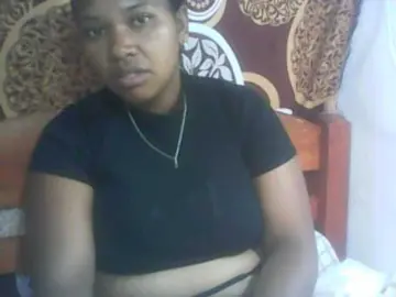 Leticiah  live sex cam