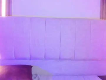Nikka888  live sex cam