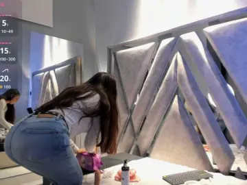 Nikka888  live sex cam
