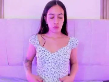 Nikka888  live sex cam