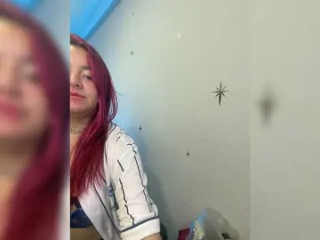 SophiaUniverse  live sex cam