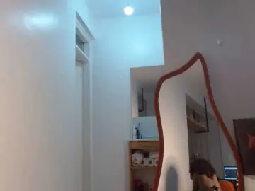 Too-hot  live sex cam