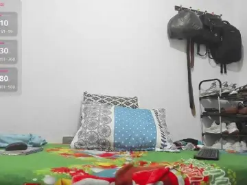 Mia1-soman2  live sex cam