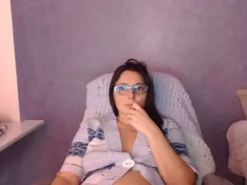 AmandaFresh24  live sex cam