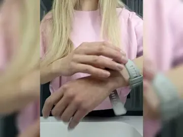 Anaiss  live sex cam