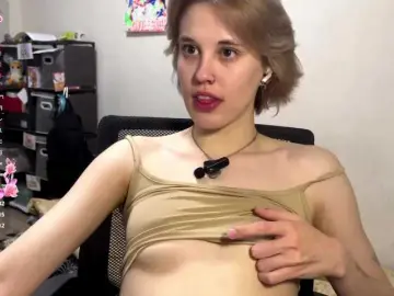 DeloiseChuta  live sex cam