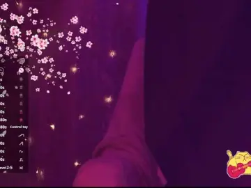 Karo1ina1  live sex cam