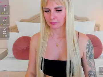 LiluDavis  live sex cam